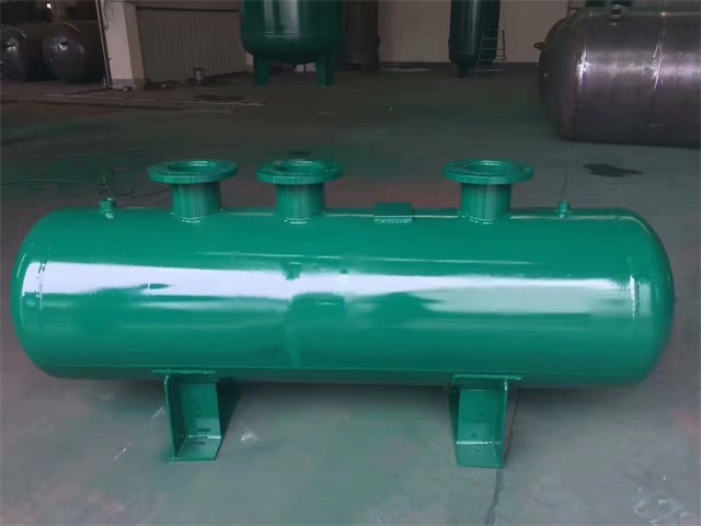 东兴东兴东兴蒸汽分气缸
